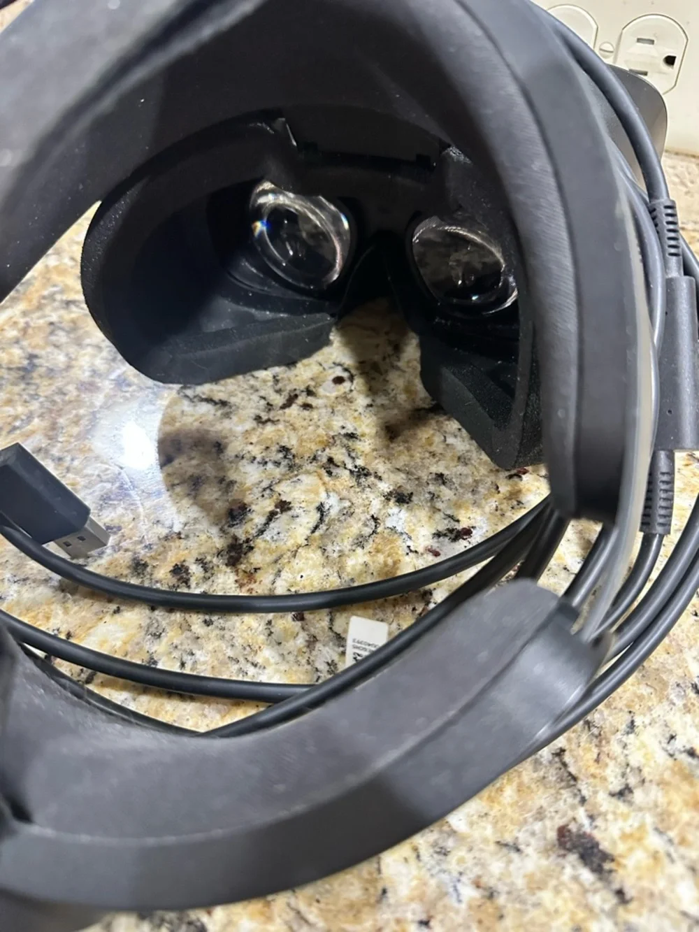 Oculus Rift Black VR Headset with Controllers